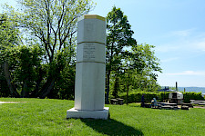 Stele 2 auf dem Hohenstaufen